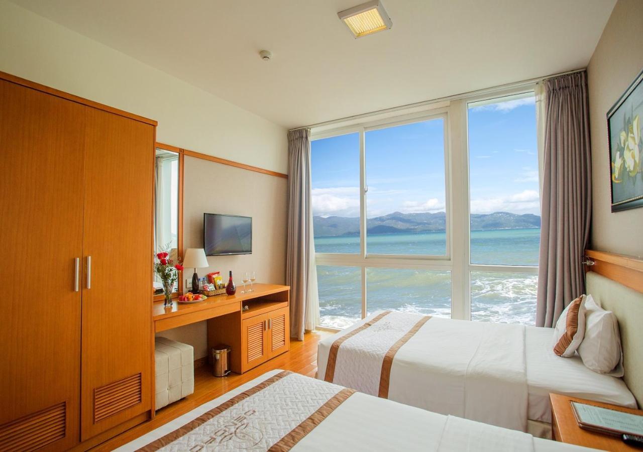 Dendro Beachfront Hotel Nha Trang Extérieur photo