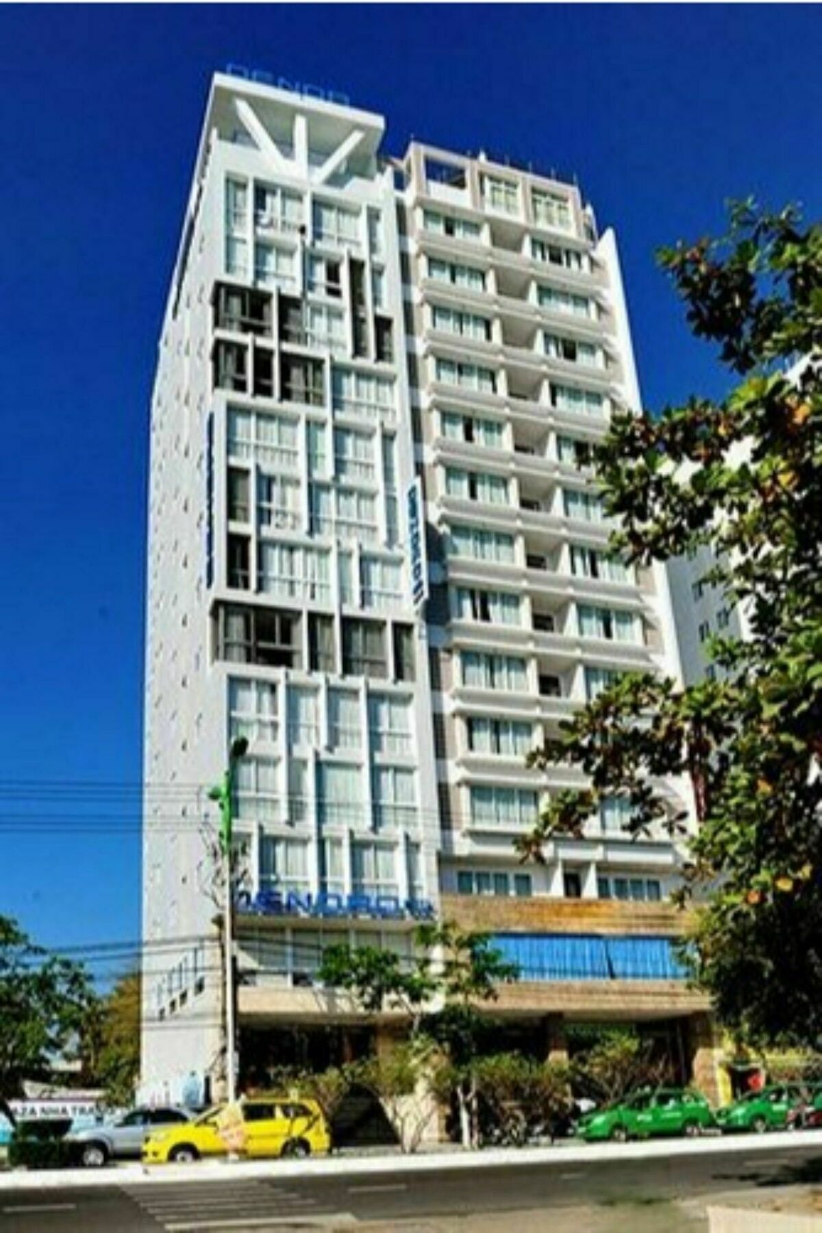Dendro Beachfront Hotel Nha Trang Extérieur photo